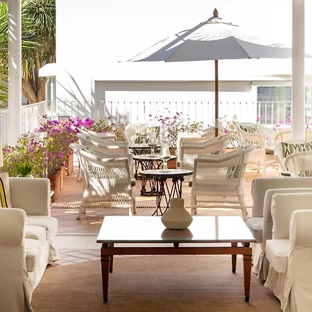 卡拉达沃美利亚精品酒店 酒店 Cala D´Or